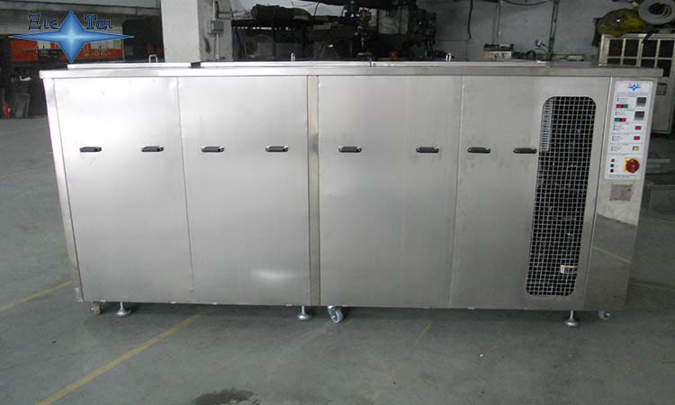 在哪里可以買到超聲波清洗機(jī)?真空碳?xì)淝逑礄C(jī)的除污工藝 在哪里可以買到超聲波清洗機(jī)?真空碳?xì)淝逑礄C(jī)的除污工藝