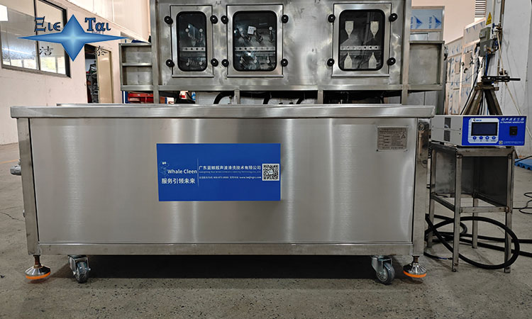 工業(yè)超聲波清洗機(jī)的關(guān)鍵配件解析及其作用 工業(yè)超聲波清洗機(jī)的關(guān)鍵配件解析及其作用