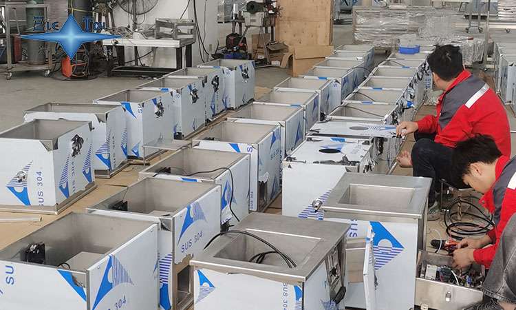 超聲波清洗機中的拋動現(xiàn)象:成因、影響及解決方案 超聲波清洗機中的拋動現(xiàn)象:成因、影響及解決方案